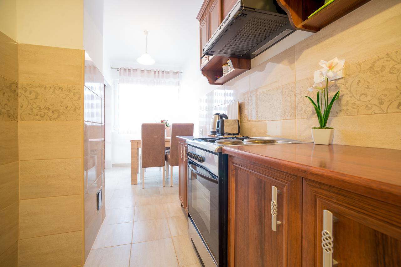 Apartman Andjela Tivat Zewnętrze zdjęcie