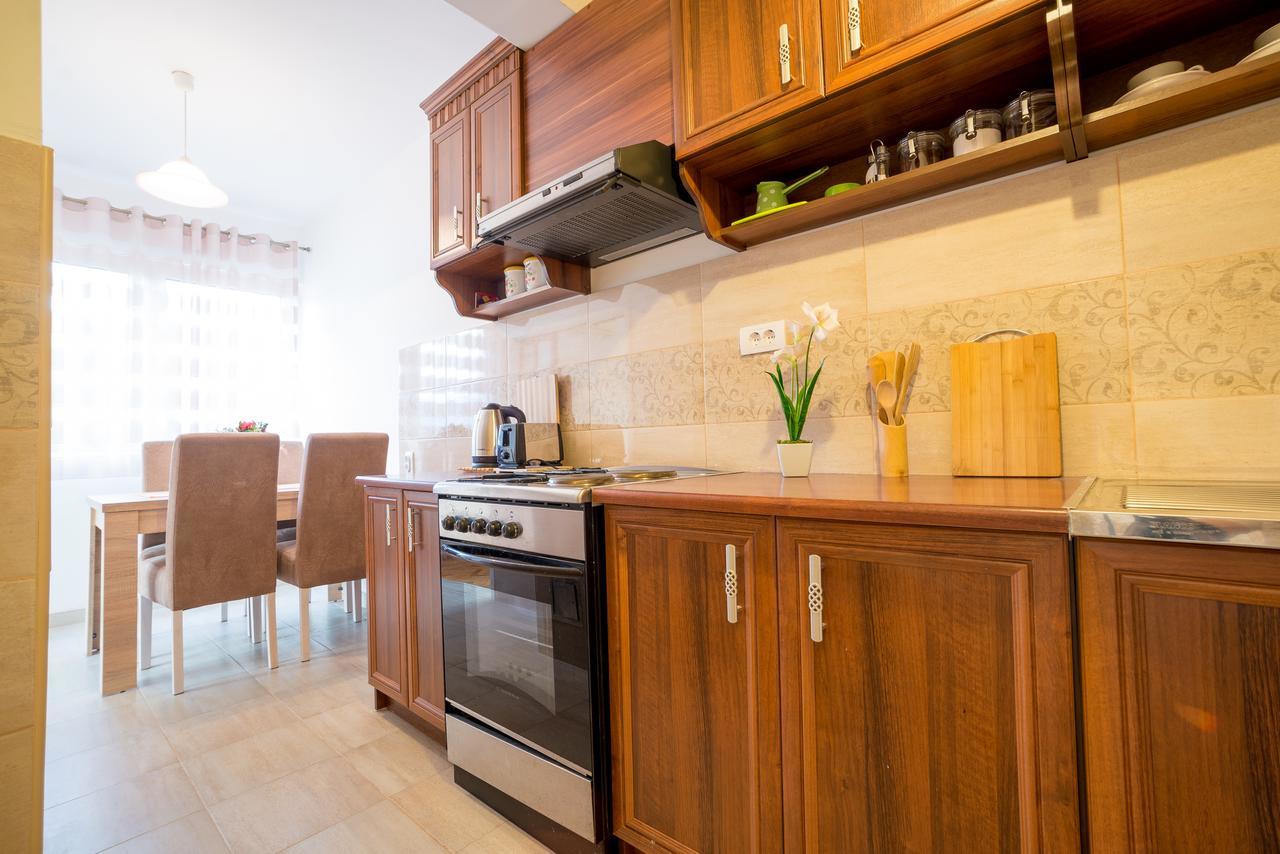 Apartman Andjela Tivat Zewnętrze zdjęcie